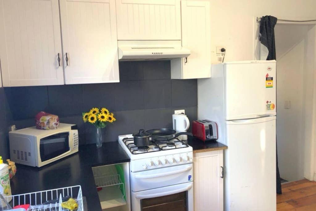 Modern Charming Miners' Cottage +Free Internet Broken Hill Ngoại thất bức ảnh